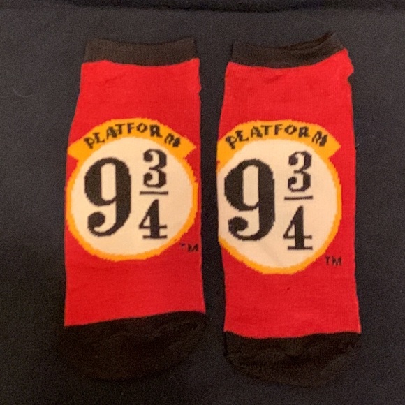 Harry Potter socks lot of 3 NWOT - Picture 4 of 5